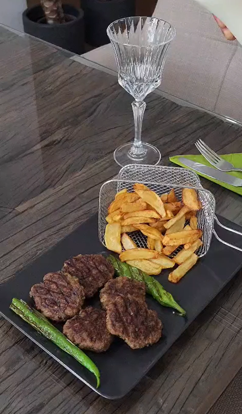 Köfte & Patates